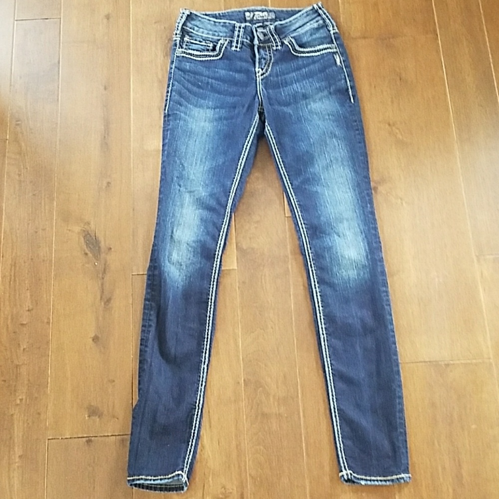 Silver Suki Skinny Jeans - Picture 3 of 8